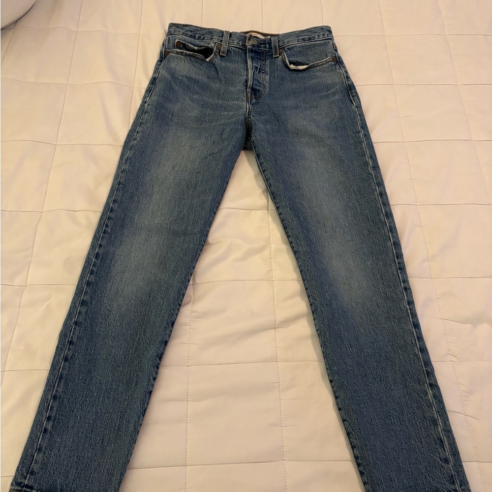 Skinny-Leg Denim Jeans in Medium Blue